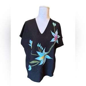 Aaeda Black Floral Print Sweater Size M V-Neck Artsy Lightweight Knit